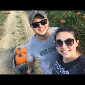 Meet your Posher, Mallory